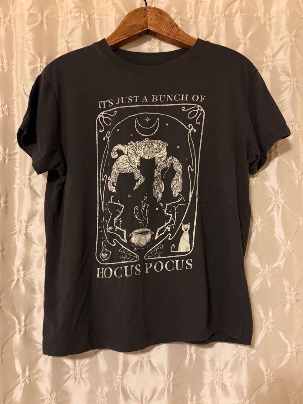 Disney Hocus Pocus Witches Graphic Tee Charcoal Grey Halloween Shirt